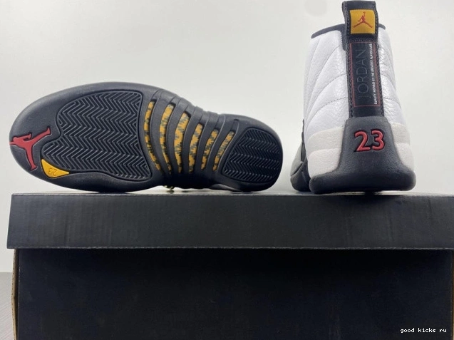 Taxi 130690-125 Retro Jordan (2013) 12 0818